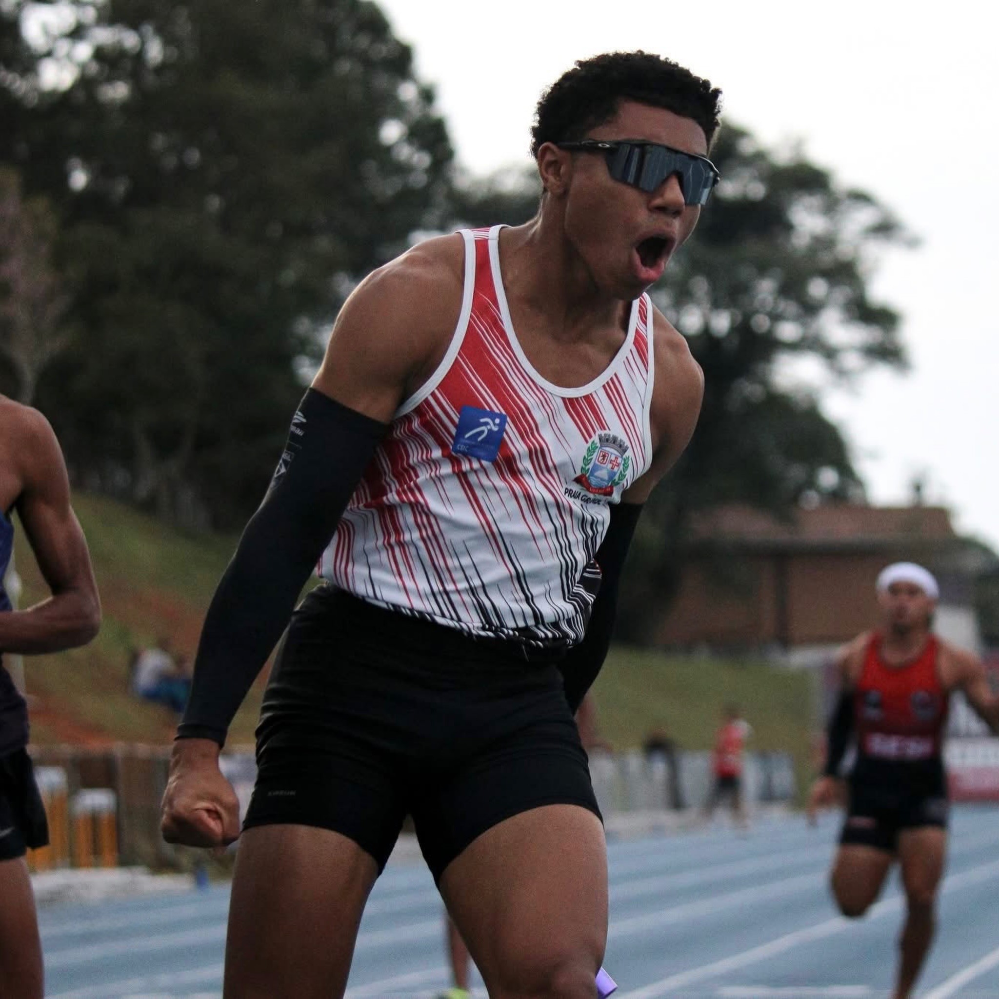 Atletismo de Praia Grande fatura cinco medalhas no Paulista e assume topo do ranking nacional