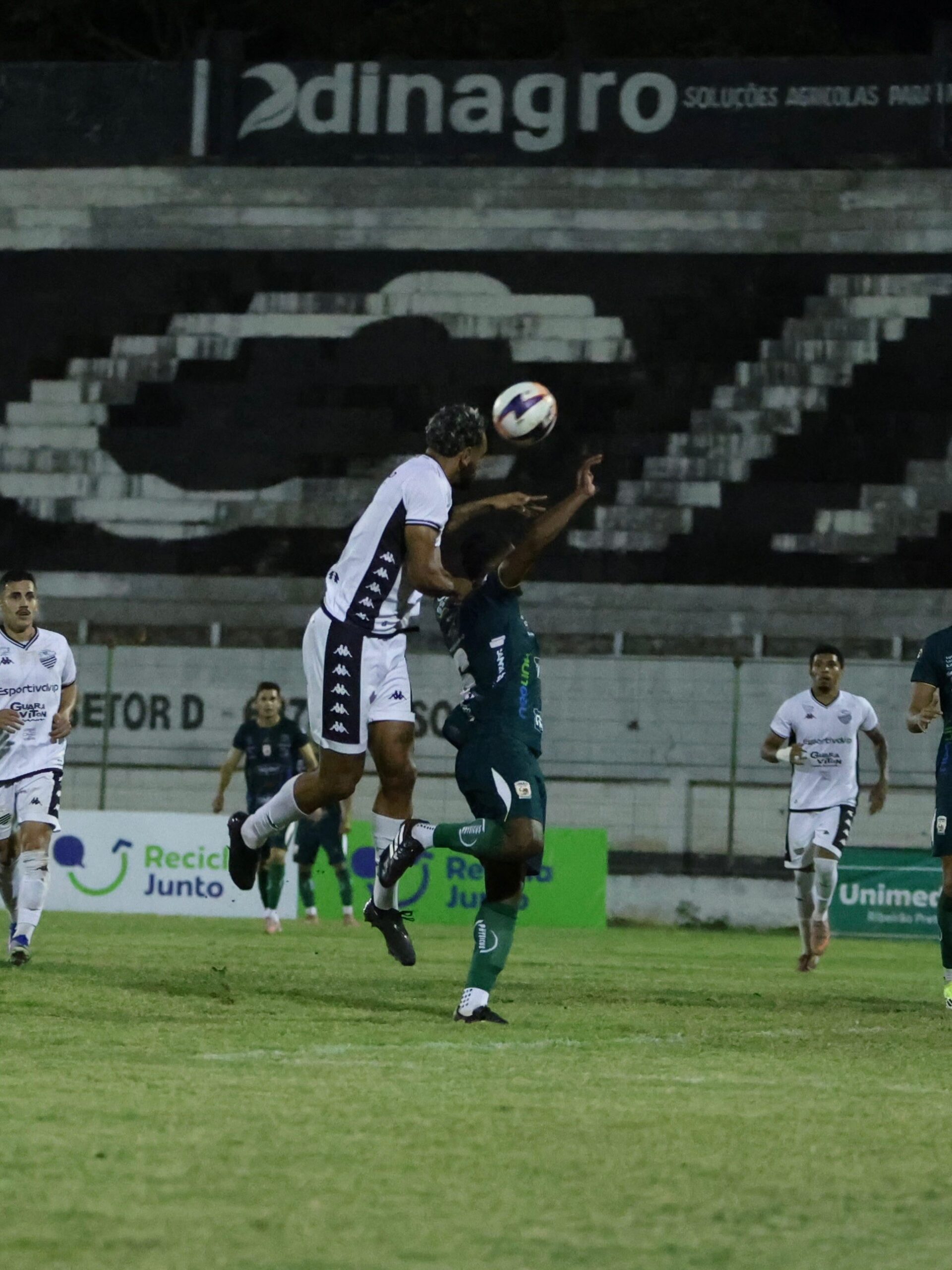 União São João vence na Joia e tira invencibilidade do Comercial na Copa Paulista