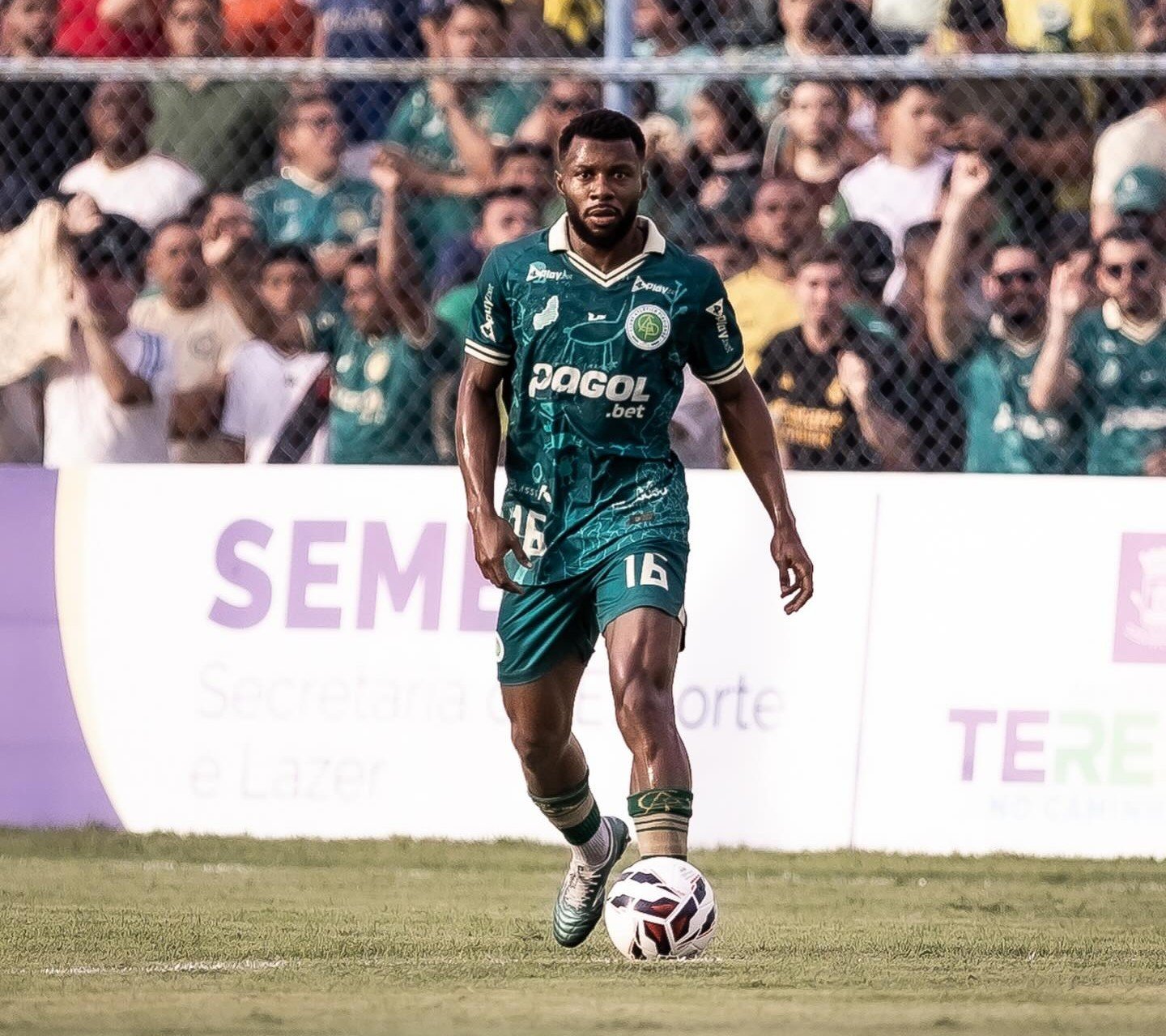 4 de Julho anuncia volante Pedro Dias, ex-Atlético-PI e Joinville, para o Piauiense Série B 2026