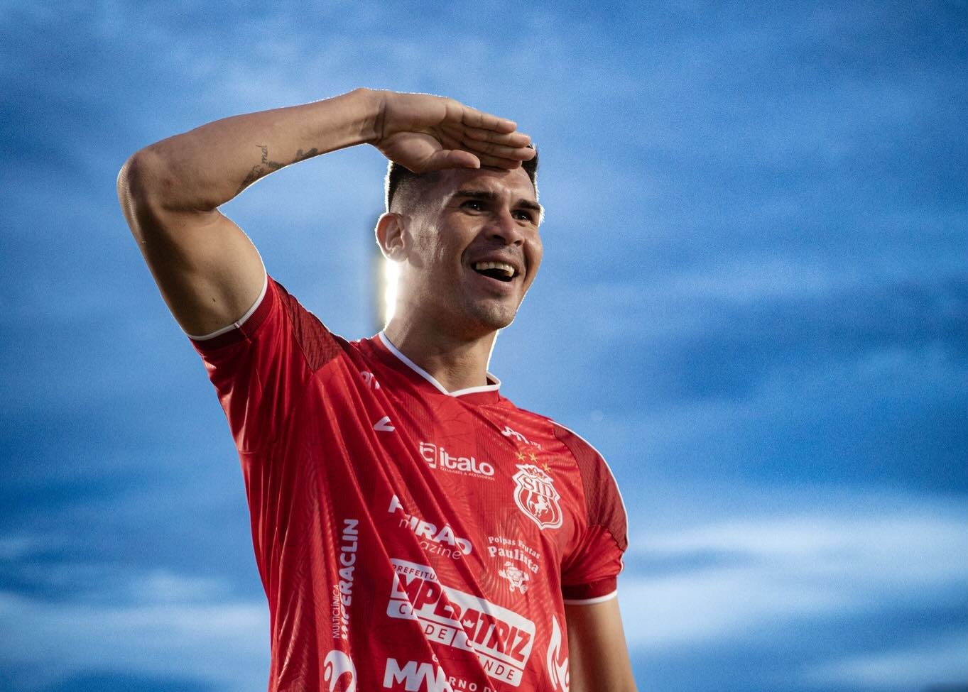 4 de Julho acerta com zagueiro Ronny, ex-Imperatriz, para o Campeonato Piauiense Série B 2026