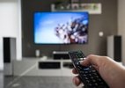 Manter pressionado o número 0 no controle remoto da TV: para que serve?