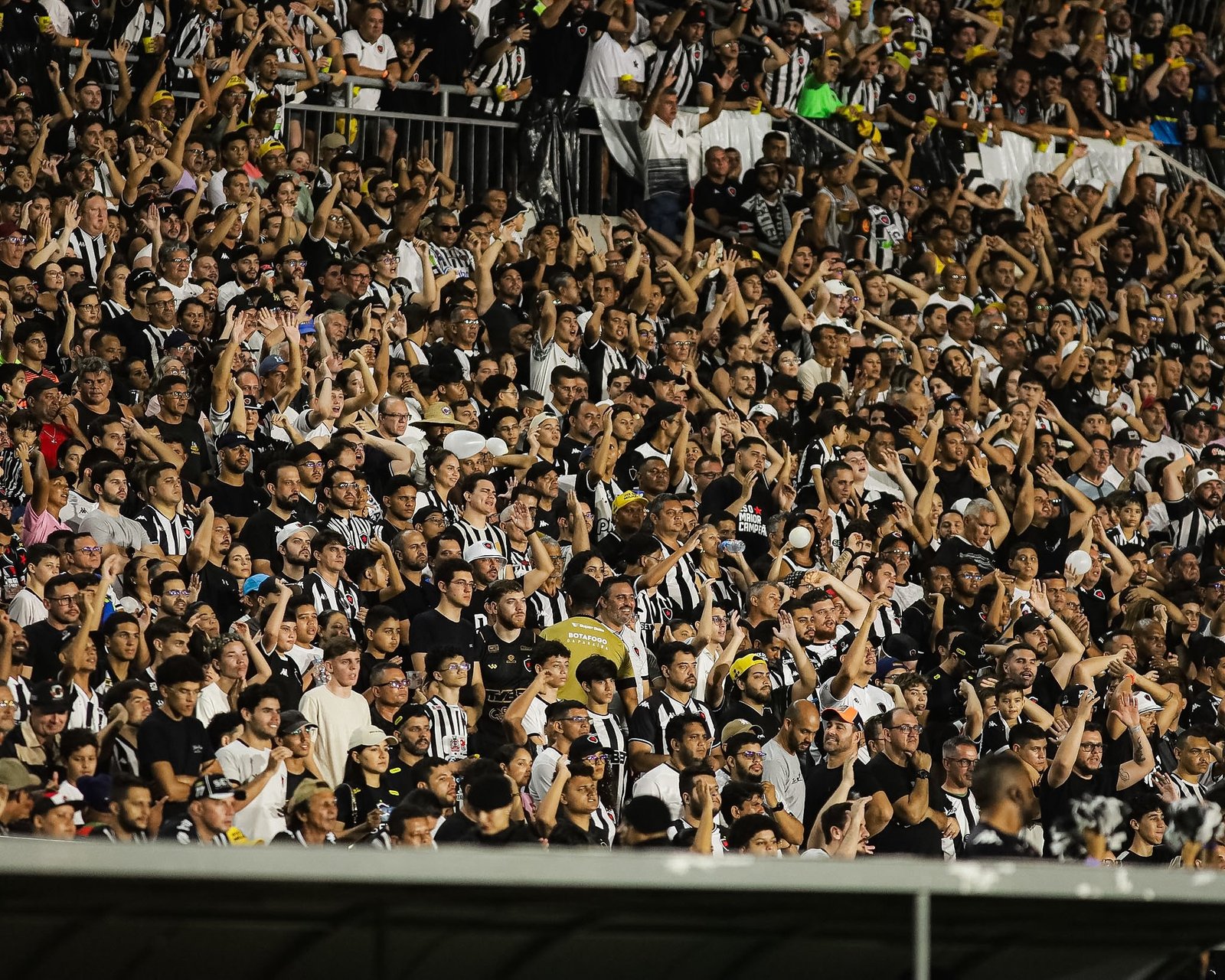 Botafogo-PB vende mais de 8 mil ingressos para duelo contra o Guarani pela Série C