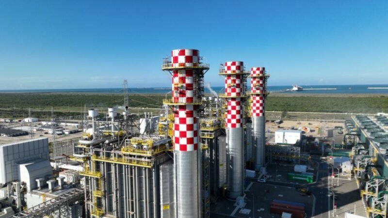 Maior térmica do Brasil é paralisada após falha em equipamento