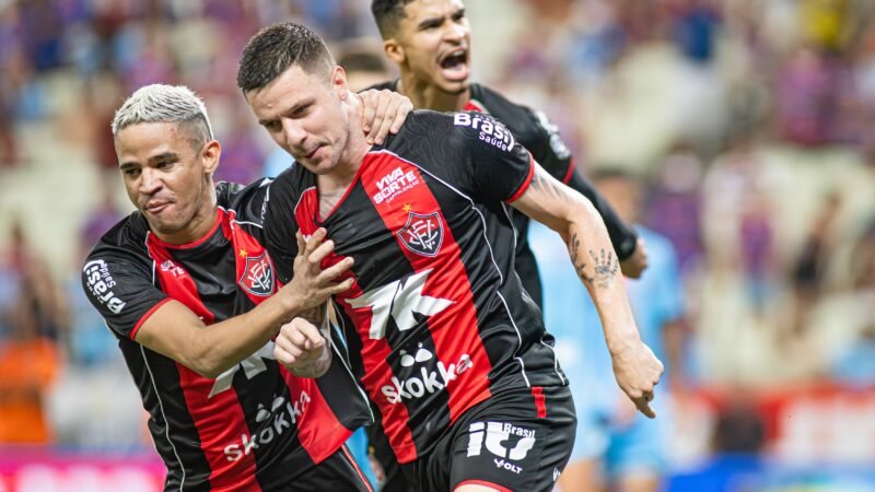 Com ataque em crise e zagueiro confirmado, Vitória visita o Atlético-MG pelo Brasileirão