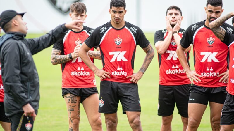 Vitória se reapresenta e começa preparação para o Ba-Vi 508