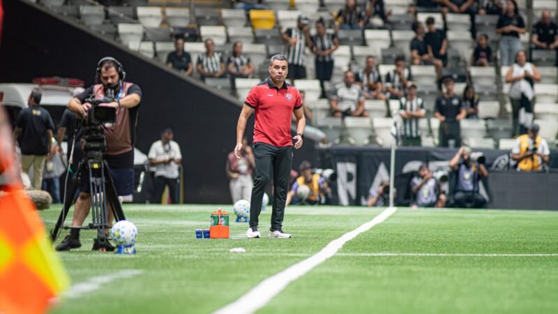 Jair Ventura revela pacto no Vitória por reação e garante: “Enquanto tiver chance vou reverter”
