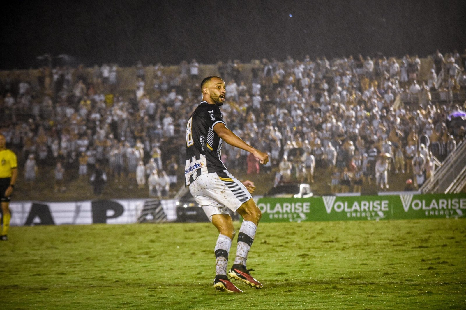 Treze confirma renovação de Buba e anuncia mais dois reforços para a Copa Paraíba
