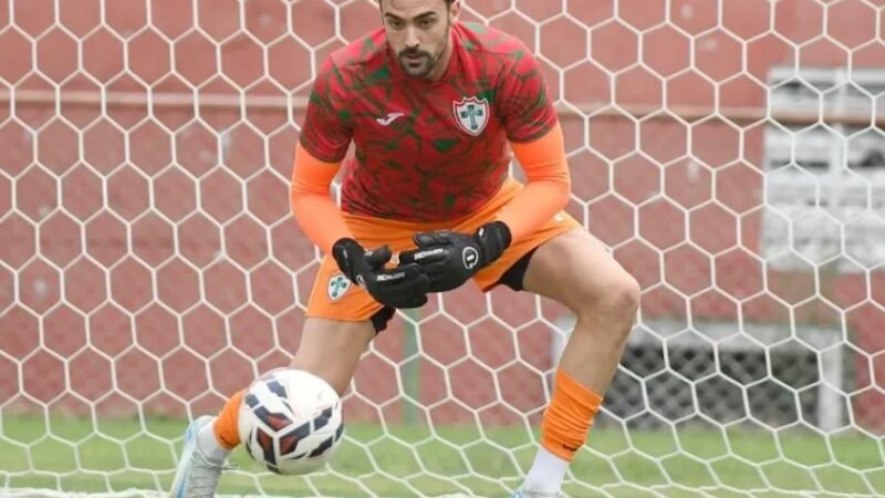 Palmeiras acerta a contratação do goleiro Bruno Bertinato