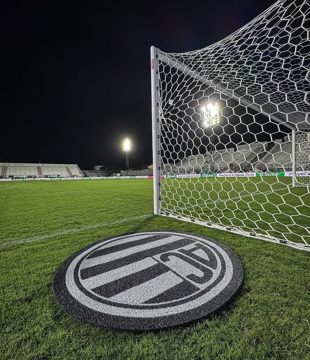 Athletic x CRB: onde assistir ao vivo, horário e escalações