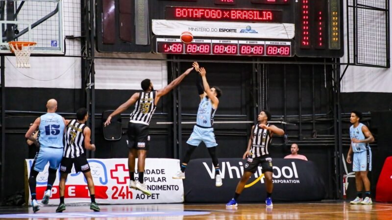 Lucas Lacerda renova com Brasília Basquete e vai para terceira temporada no clube