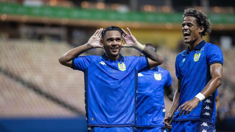 Nacional leva vantagem contra o CSA em Manaus e reencontra rival após 26 anos por vaga na Série C
