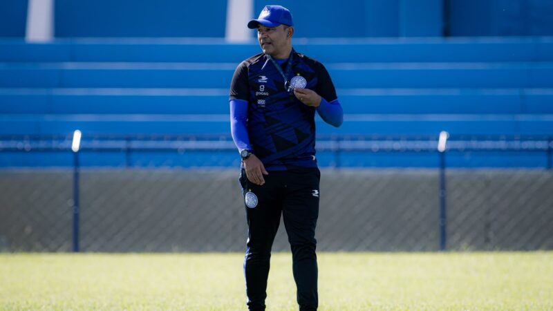 Do caos ao sonho da Série C: Glauber Ramos transforma o Goiatuba e busca novo acesso na carreira