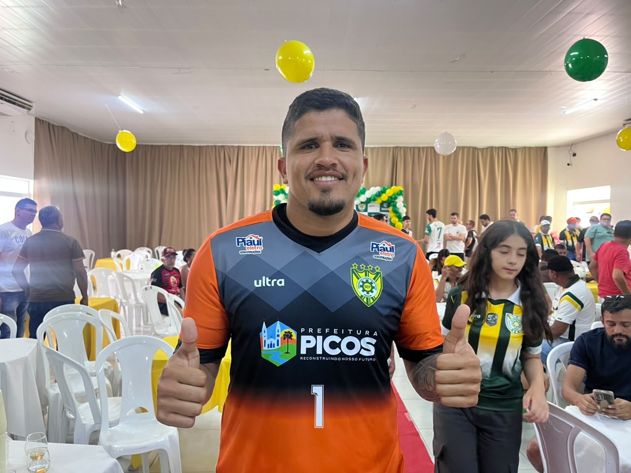 Careca retorna ao futebol piauiense e assume desafio de recolocar Picos na elite do Piauiense