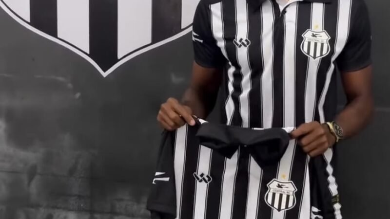 Com ex-Sport e Corinthians, Central lança camisa em comemoração ao Dia dos Pais