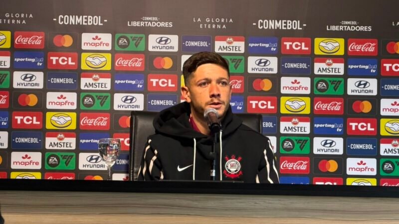 Garro blinda elenco de polêmica entre Corinthians e Memphis: “Situação que não controlamos”