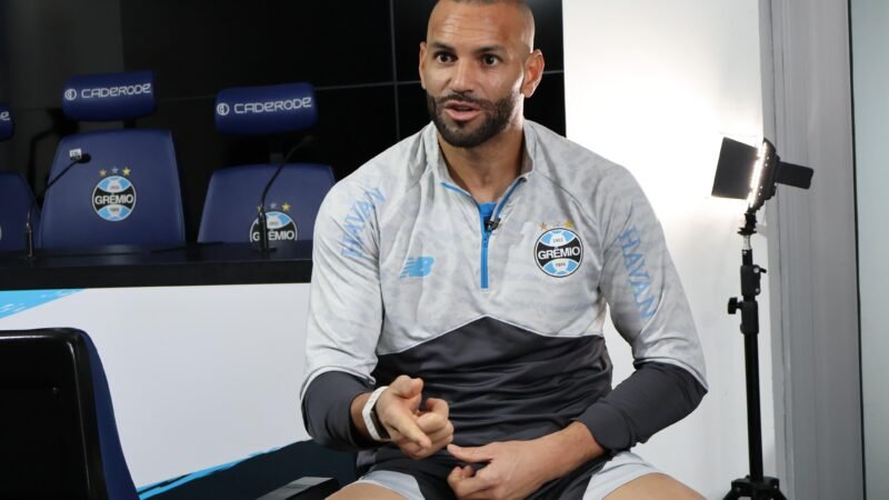 Weverton ajuda a construir Grêmio do futuro e aprova Gre-Nais na Copa do Brasil: “Marca história”