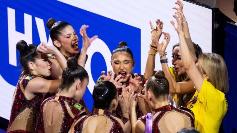 Brasil é bronze no conjunto do Mundial de ginástica rítmica e fatura vaga nas Olimpíadas