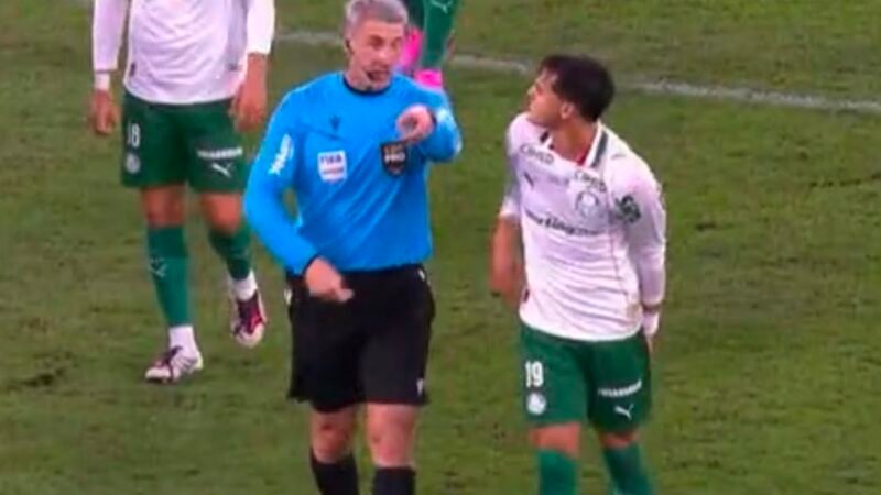Sosa tem lesão diagnosticada e vira desfalque no Palmeiras; Khellven avança em recuperação