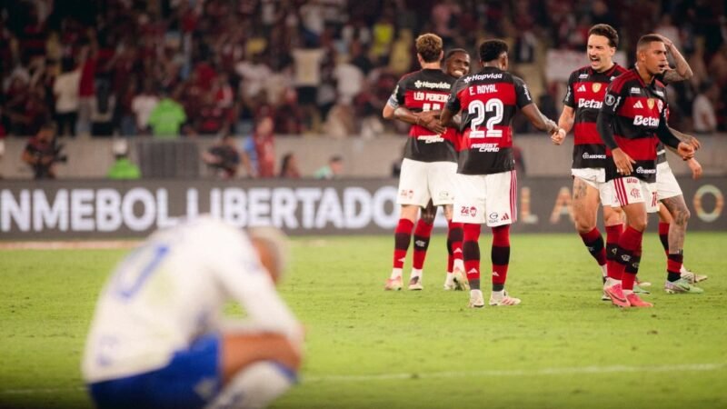 Análise: Flamengo engole Cruzeiro no 1º tempo, despacha um dos favoritos e vai forte atrás do penta