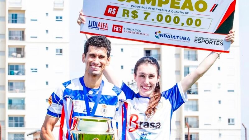 Conheça o astro da várzea que joga em 24 times, fatura alto e busca milésimo gol antes de CR7