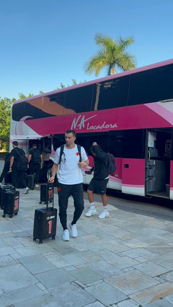 Vasco chega a São Paulo para enfrentar o Palmeiras pelo Brasileirão