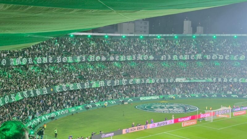 Coritiba registra maior público do ano na Série A contra o Corinthians