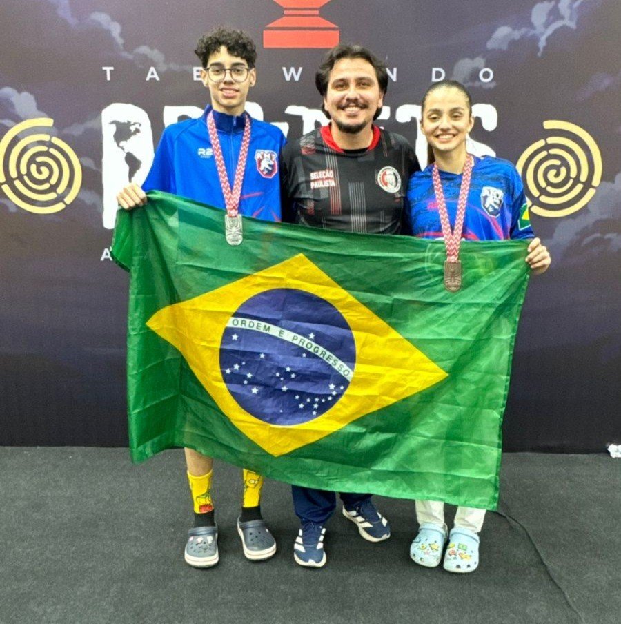 Atletas de Ferraz de Vasconcelos conquistam duas medalhas na President’s Cup de taekwondo