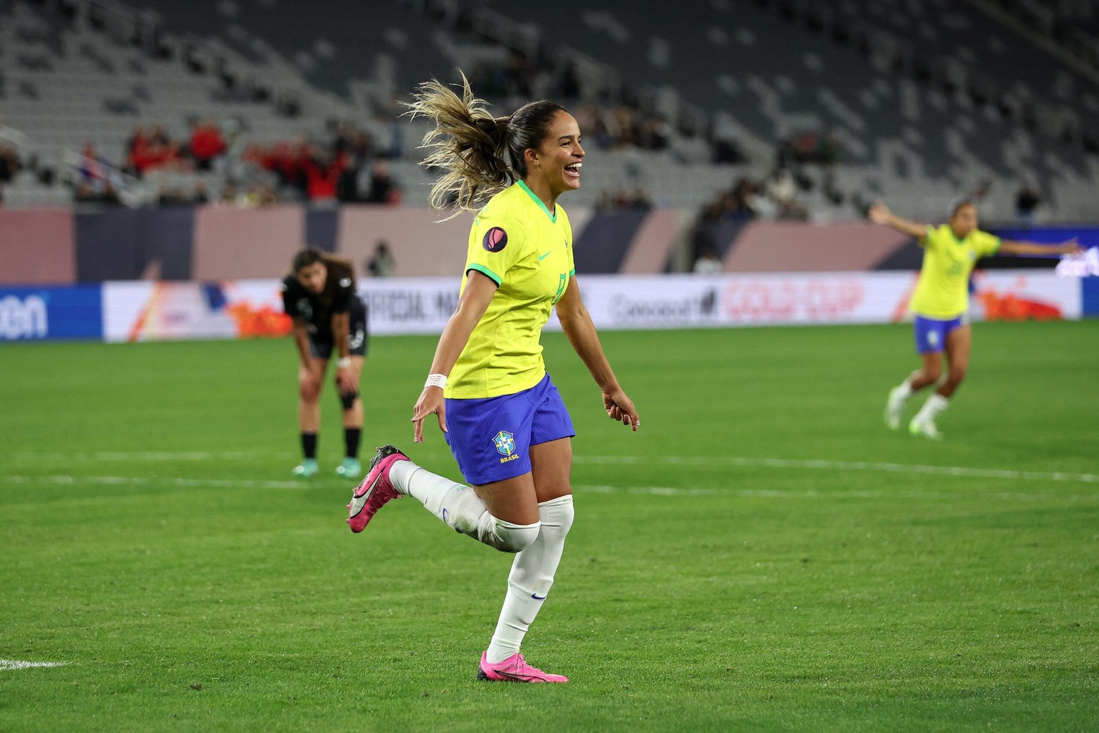 Gabi Nunes é anunciada pelo Atlético de Madrid