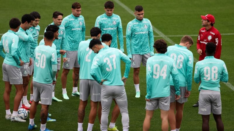 Palmeiras muda defesa antes de jogo decisivo e busca manter marca que garante vaga na semi