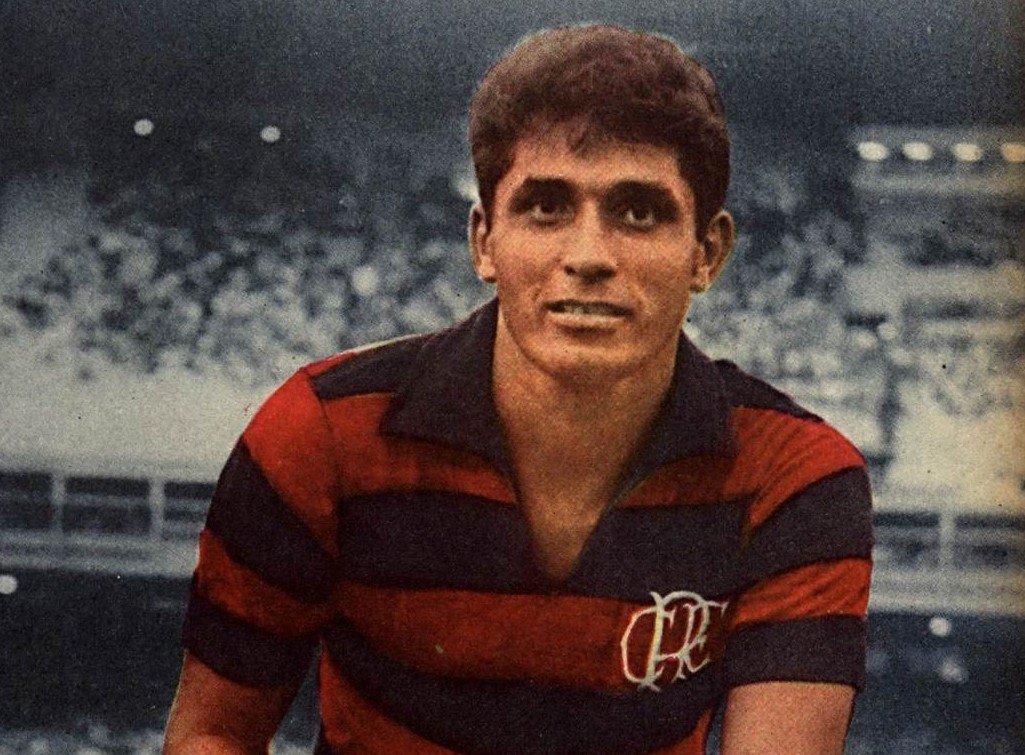 Flamengo lança projeto que promete auxílio a ex-jogadores em dificuldade financeira