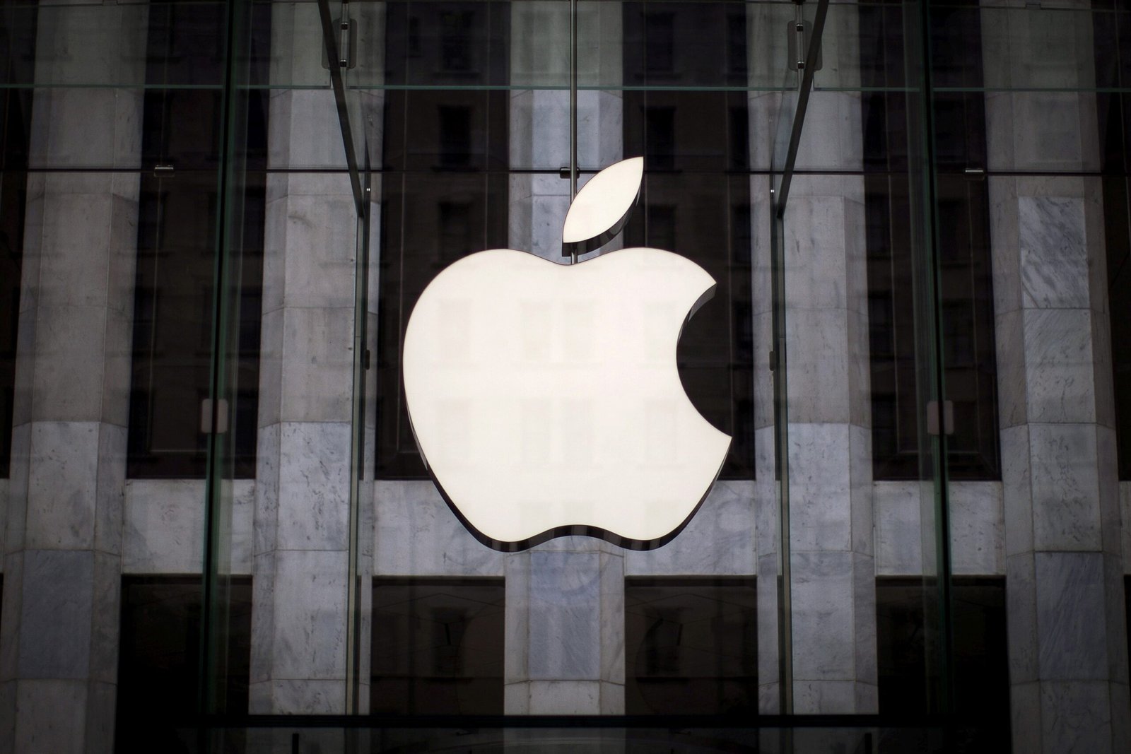 Apple deve lançar primeiro iPhone dobrável nesta quarta; relembre as mudanças de gerações passadas