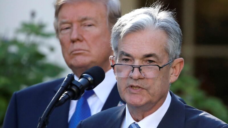 Mesmo fora da presidência do Fed, Powell volta a ser alvo de Trump