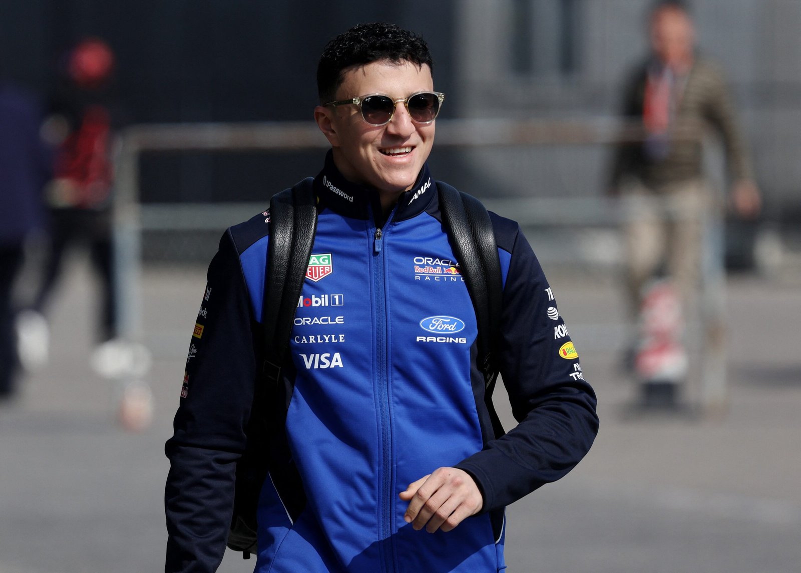 Hadjar volta de lesão e vai disputar o GP do Azerbaijão pela Red Bull