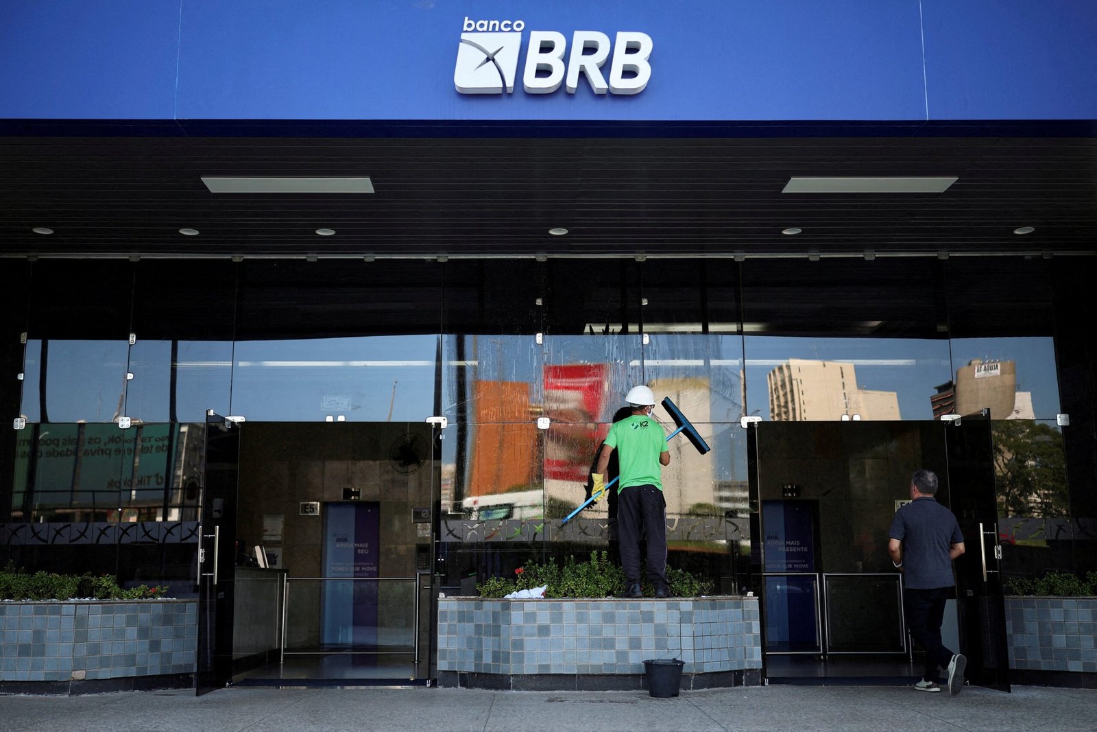 PF conclui que houve fraude em compras de R$ 17,5 bilhões em carteiras do Master pelo BRB