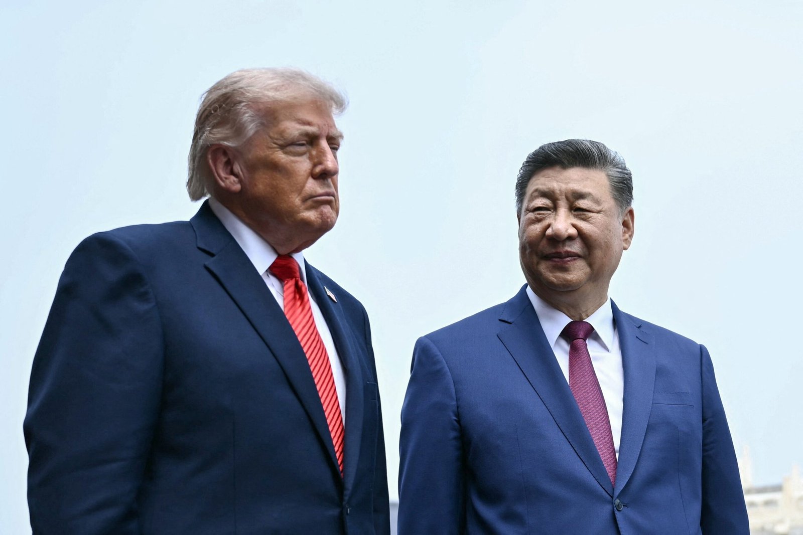 EUA acusam empresas chinesas de usar IA americana para acelerar desenvolvimento; China rebate
