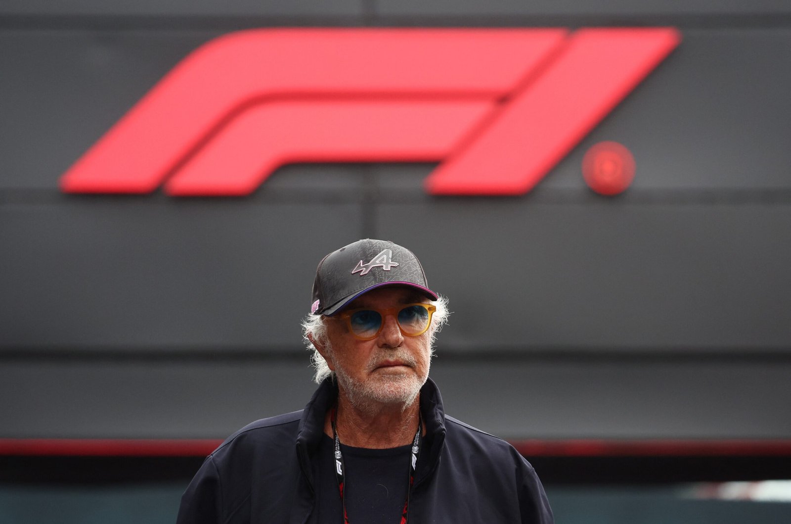 FIA garante independência de painel após críticas de Briatore em caso Gasly