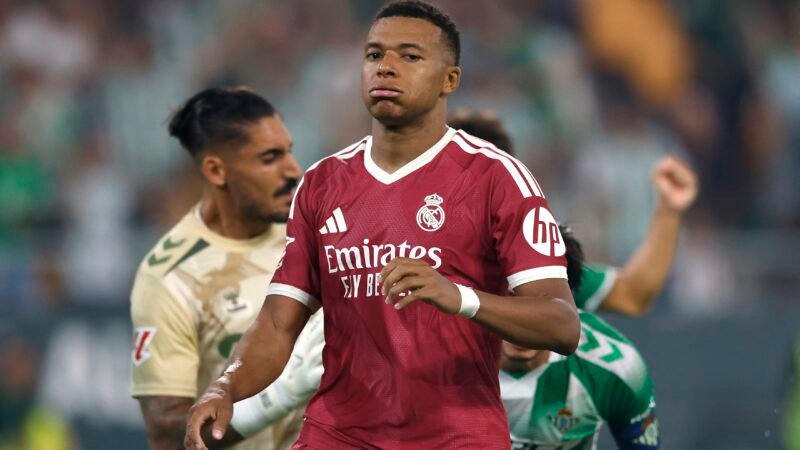 Mbappé comenta bicampeonato do PSG depois de sua saída: “Falar de mim vende muito”