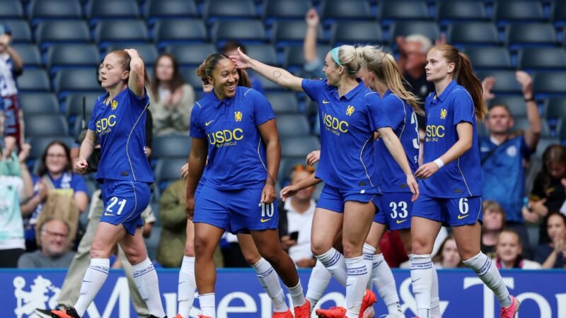 Chelsea lança programa de apoio à maternidade para o time feminino