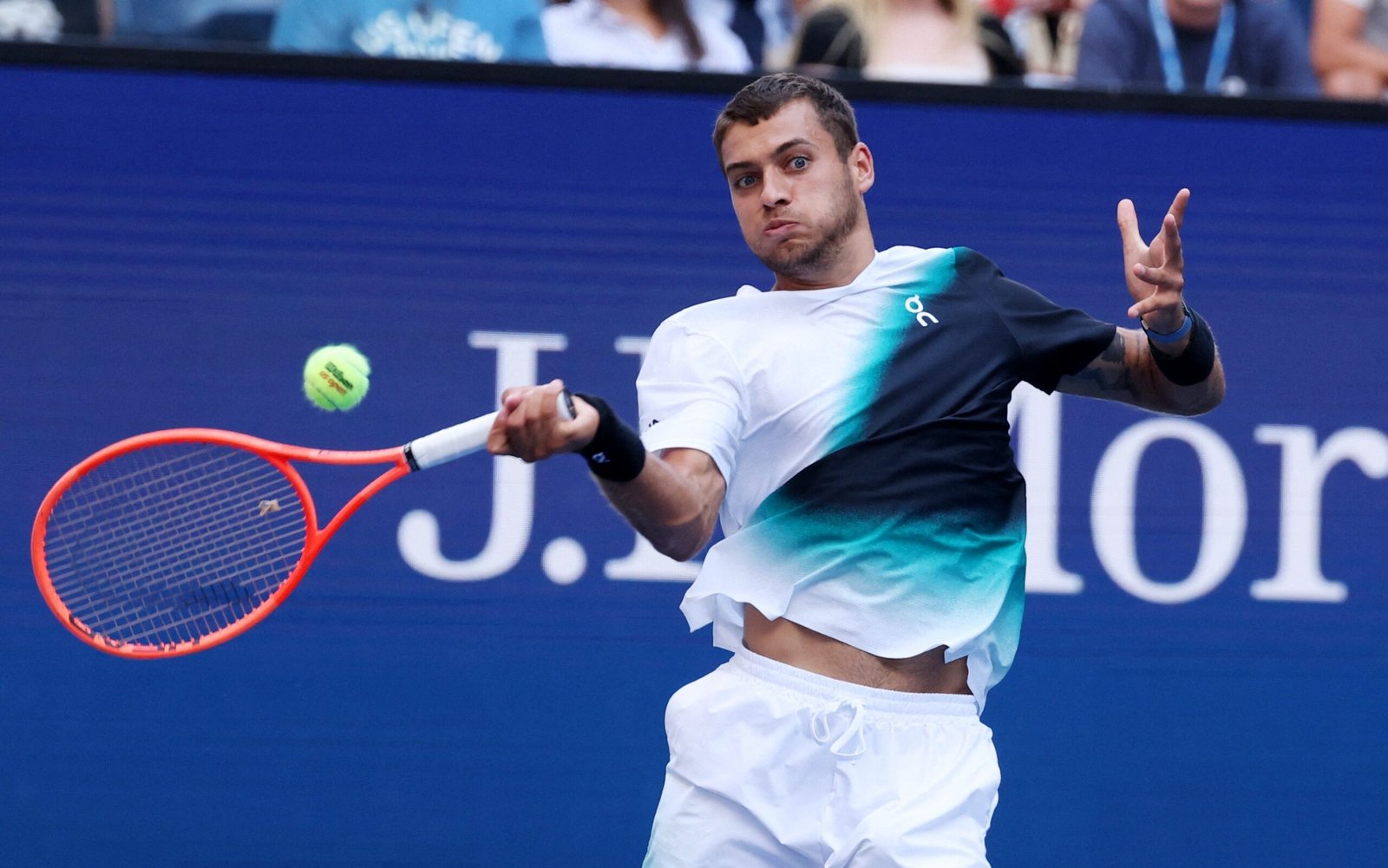 Top 6 reclama do barulho da torcida após ser eliminado no US Open: “Muito difícil jogar assim”
