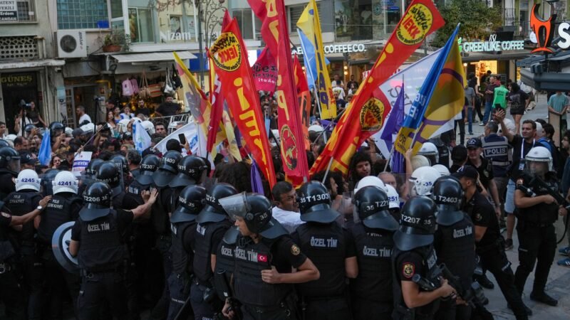 ‘Ficaram 5 dias sem água’: ativista LGBT+ denuncia tortura e prisões arbitrárias na Turquia