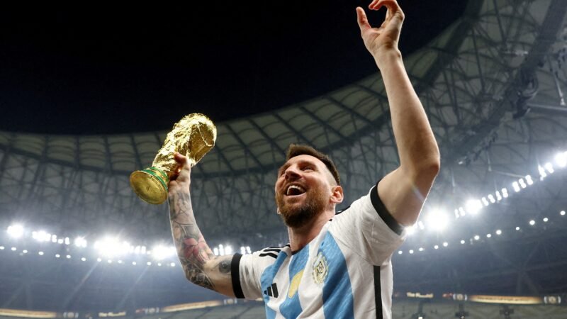 “Patria potestad”: entenda regra na Argentina que pode impactar a renovação da seleção