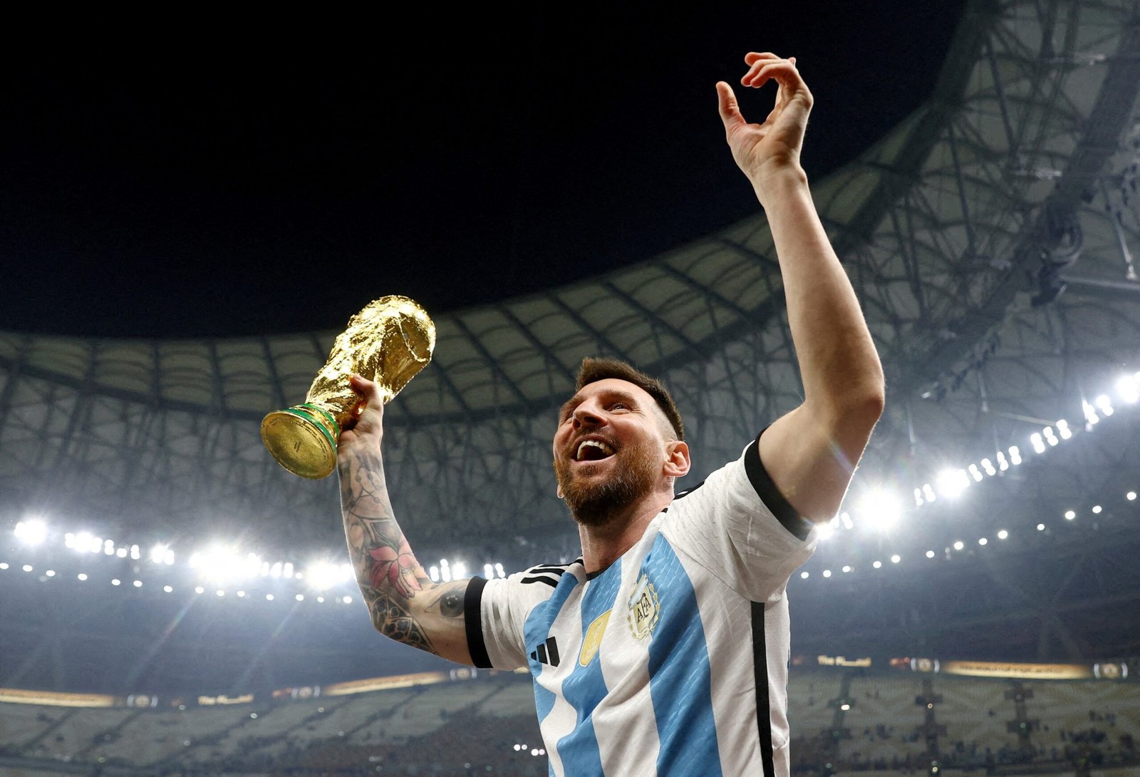 “Patria potestad”: entenda regra na Argentina que pode impactar a renovação da seleção
