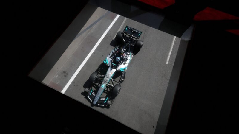GP do Azerbaijão: Russell lidera 1º treino livre, e Bortoleto é 10º