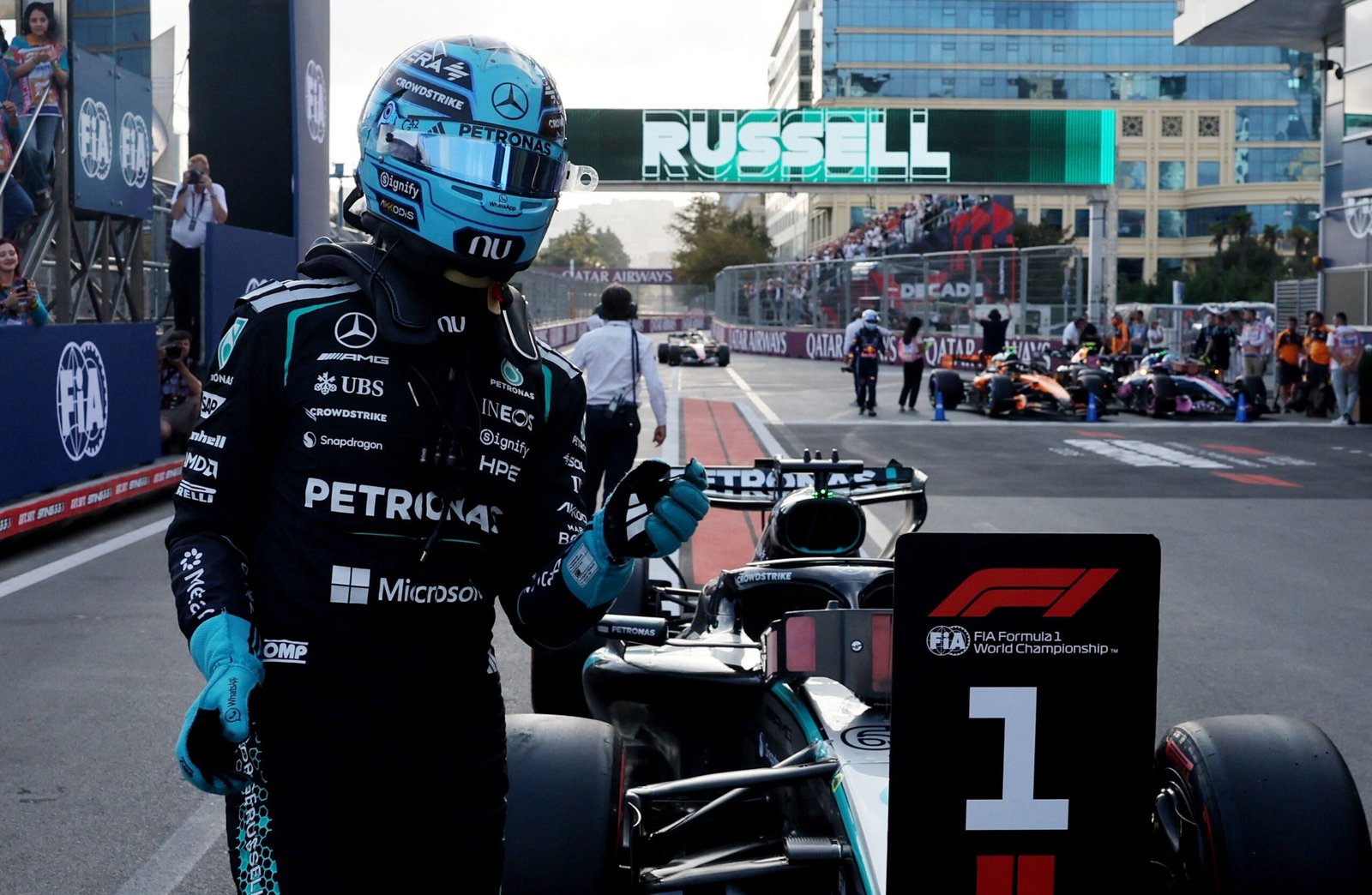 GP do Azerbaijão: Russell faz pole dominante e Bortoleto larga em 17º; veja grid