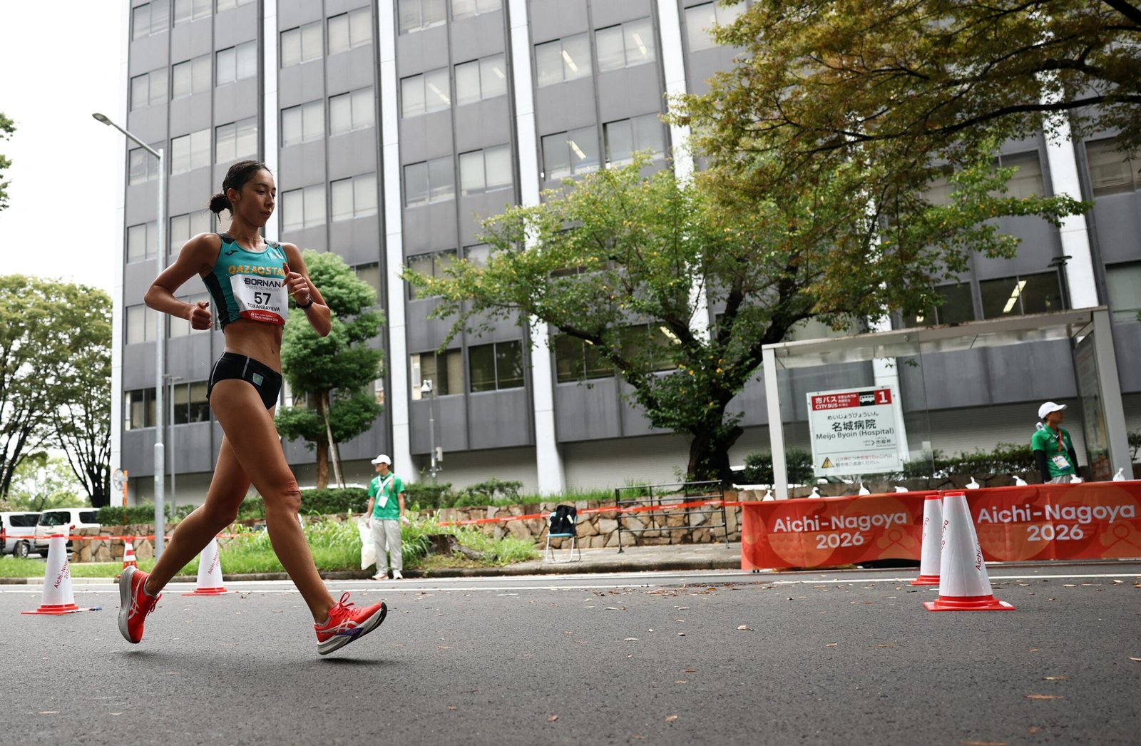 Atleta cazaque perde medalha de ouro da marcha atlética nos Jogos Asiáticos por causa do tênis