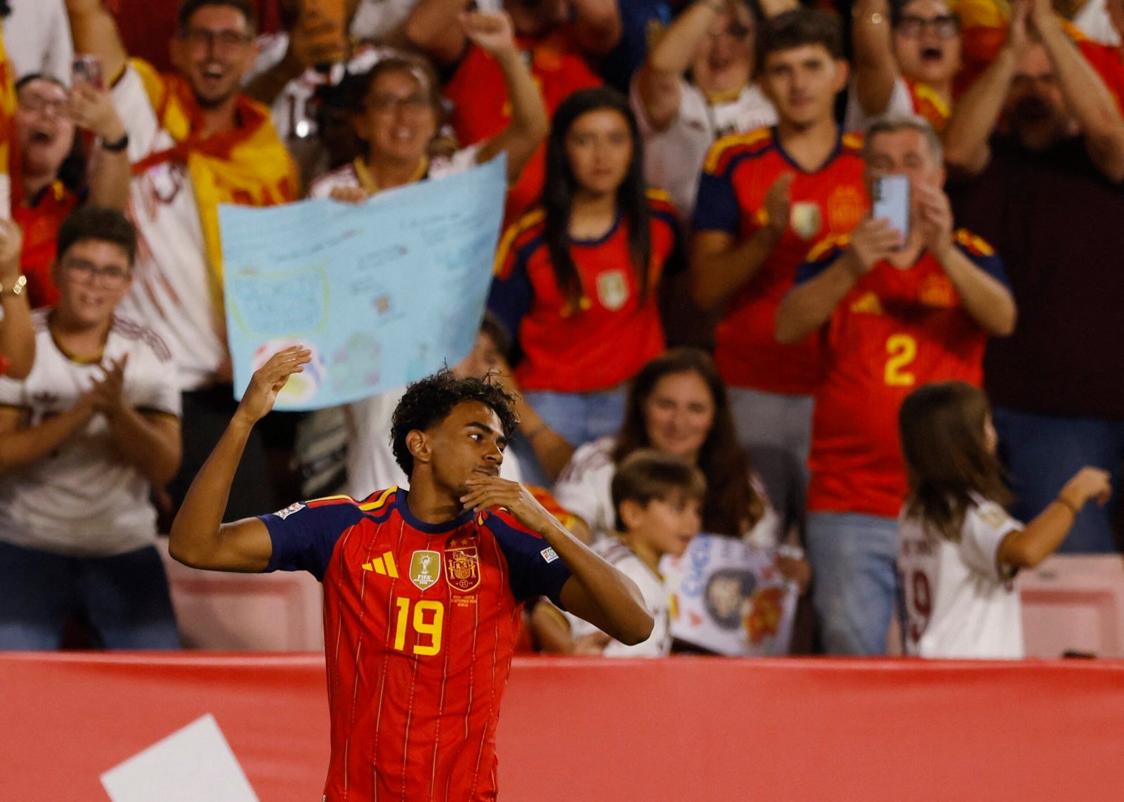 “Obra de arte” em 70 segundos e 25 passes: confira o golaço da Espanha contra a Croácia