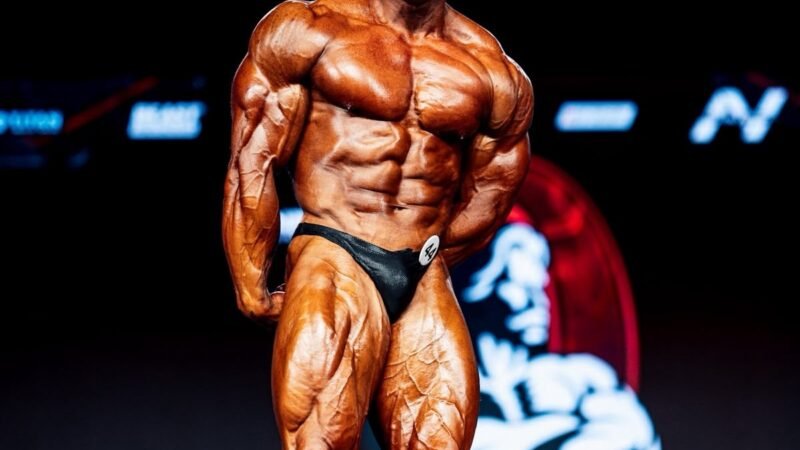 Ramon Dino se pronuncia após 3º lugar no Mr. Olympia: “Não era o que buscávamos”