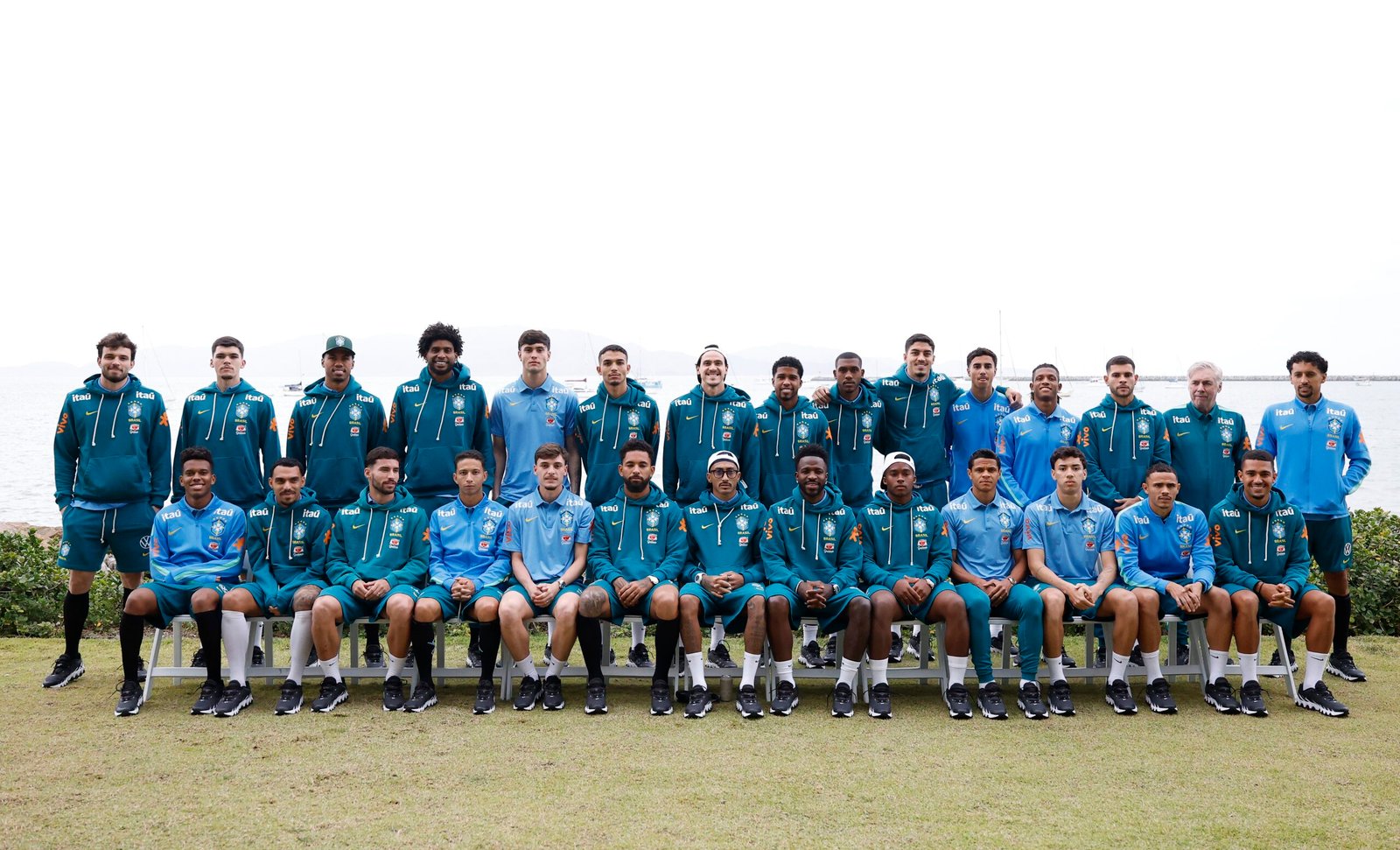 Gramado ruim chama atenção em amistoso da seleção brasileira contra Austrália