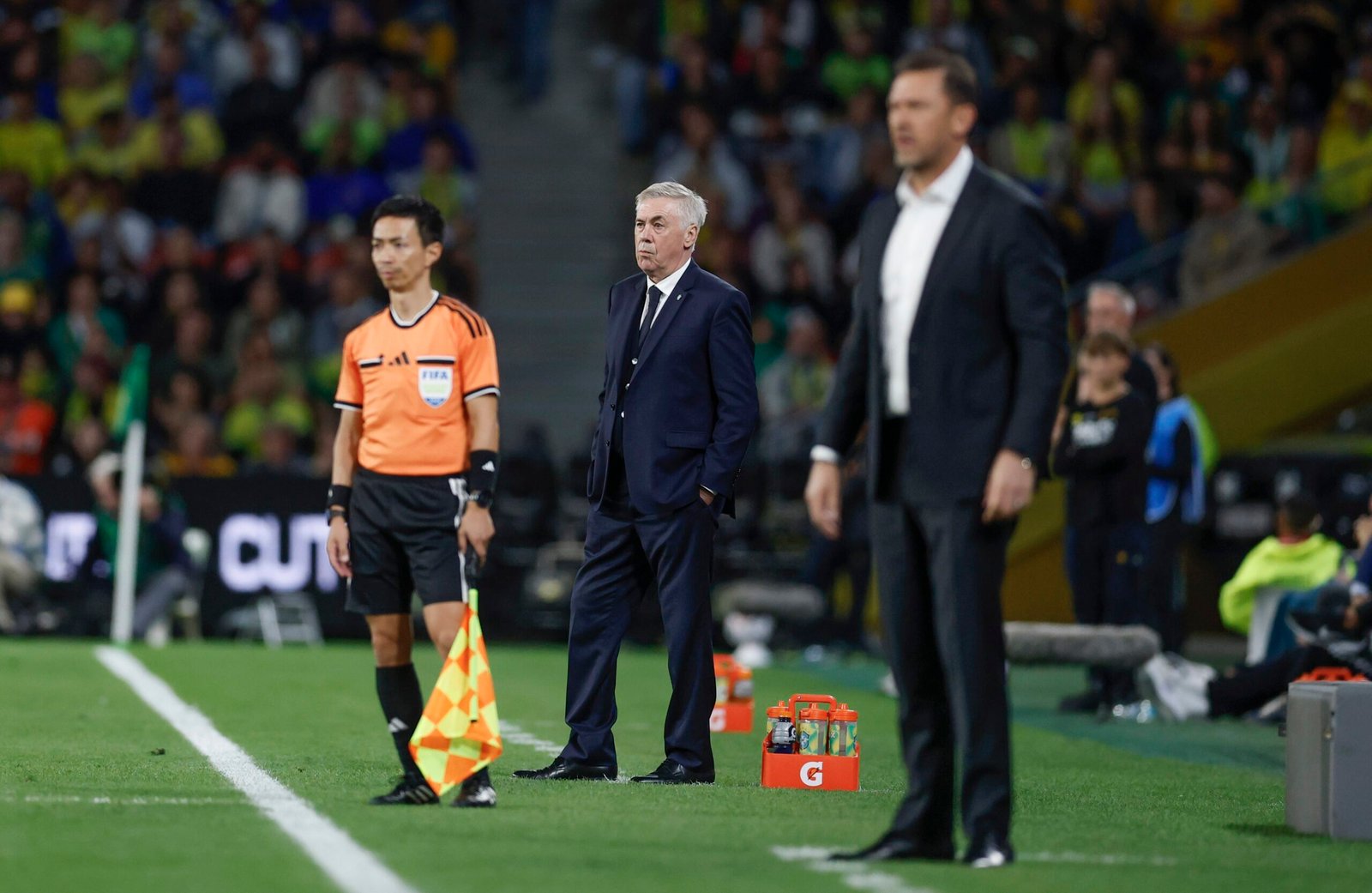 Ancelotti avalia estreia de Otávio pela Seleção: “Mostra tranquilidade e segurança”