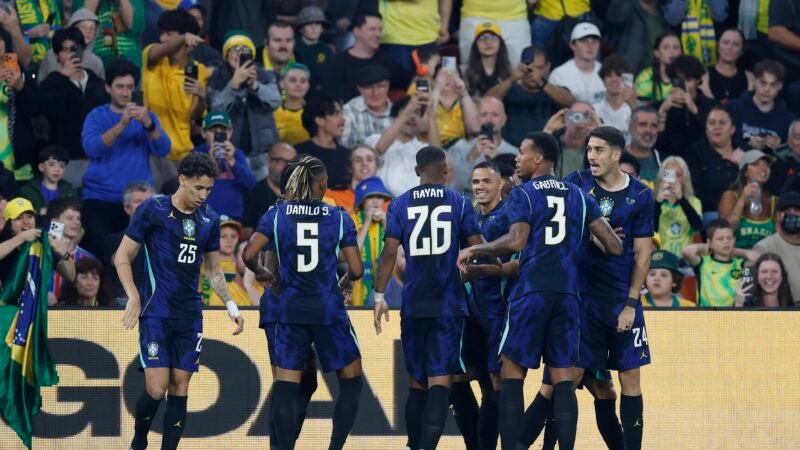 Bota um meia, Ancelotti!